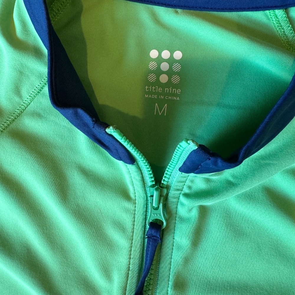 Title Nine Green/Blue Zip-Up with Pockets - Size Medium - Picture 2 of 3